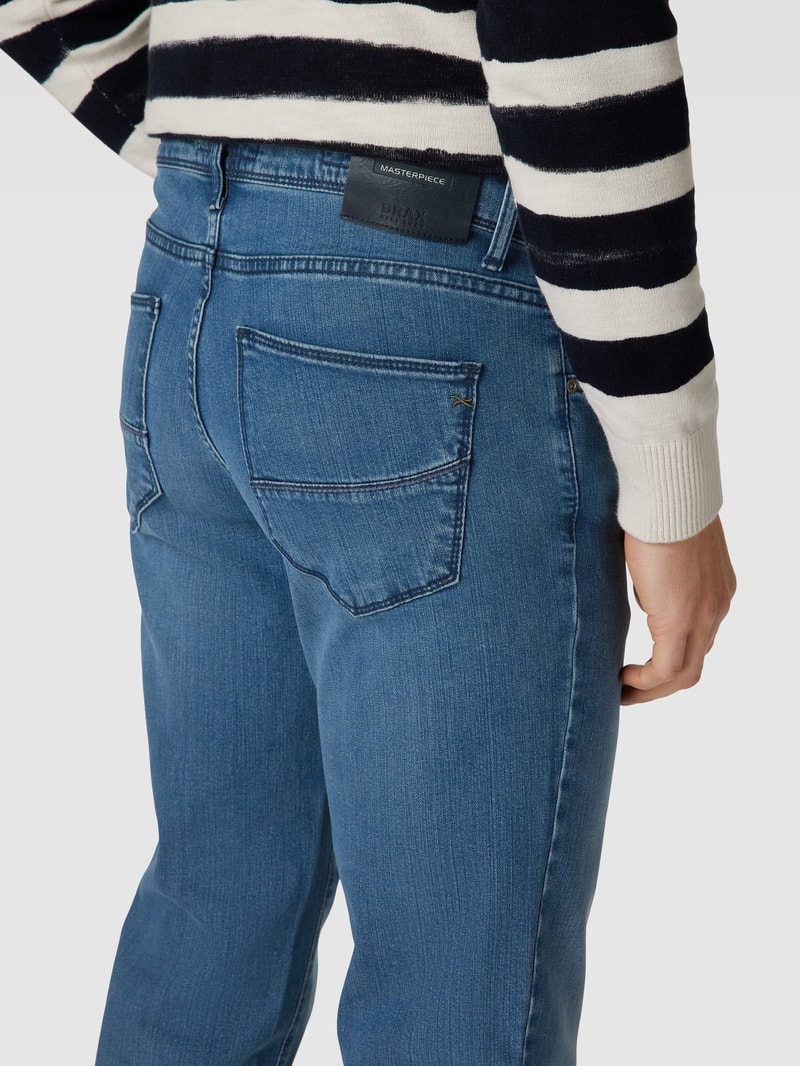 Straight Fit Jeans mit Label-Patch Modell 'Cadiz' in blau