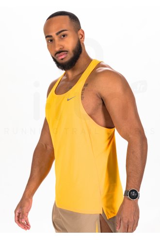 Nike Fast M