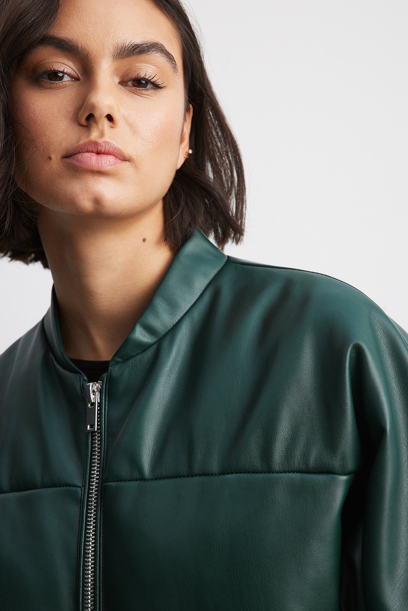 Oversized, gesteppte PU-Bomberjacke