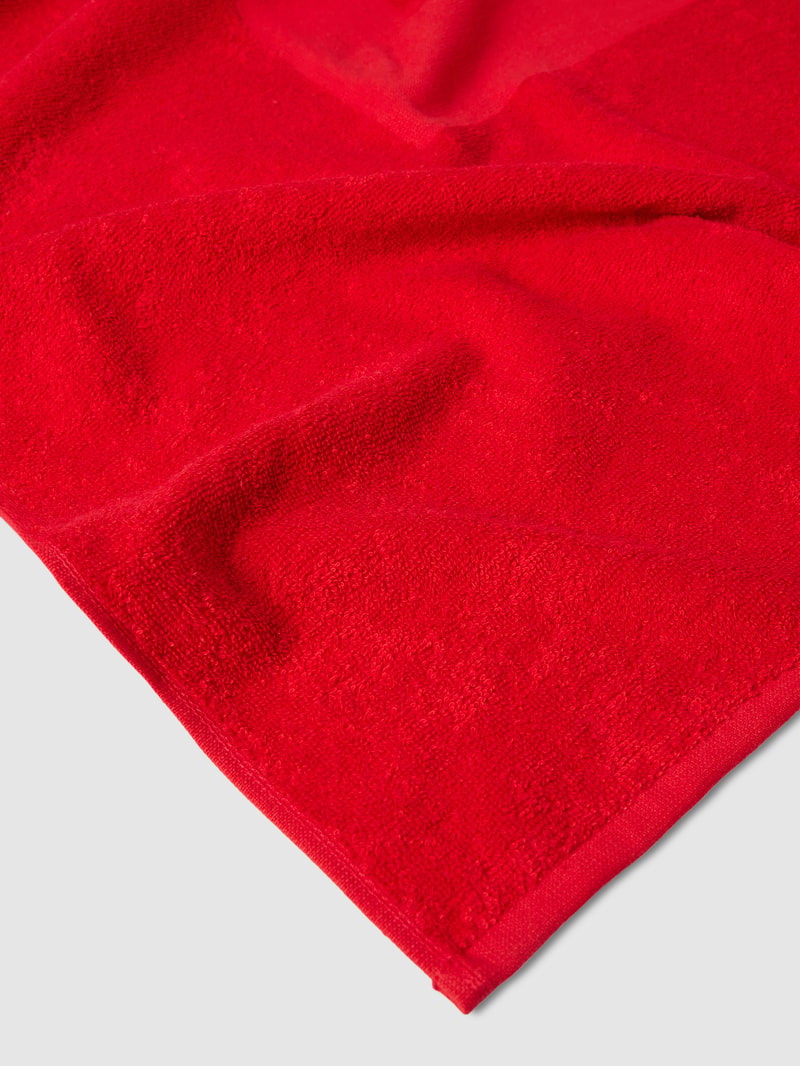 Strandtuch mit Label-Detail in rot