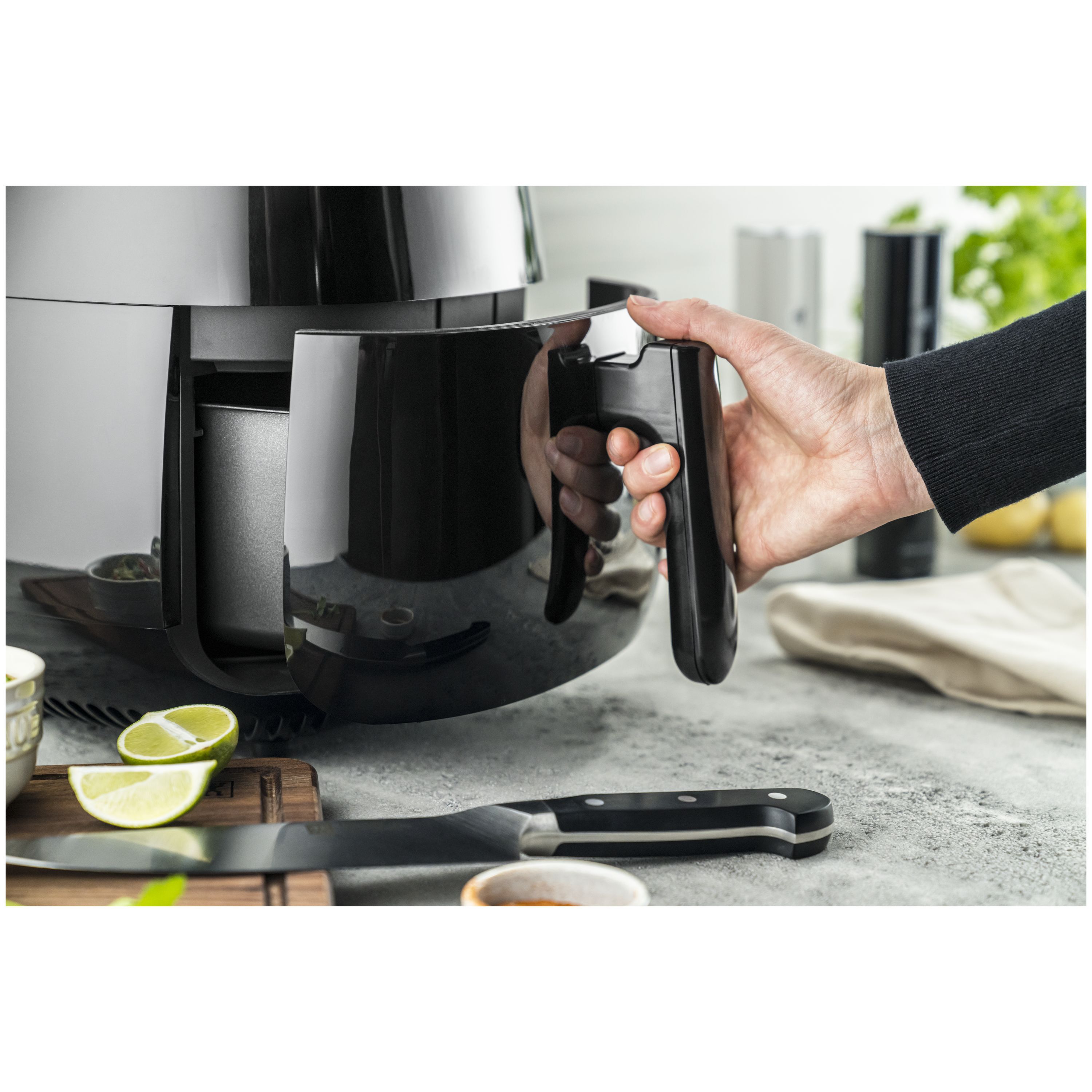 Heißluftfritteuse 4 l, Schwarz