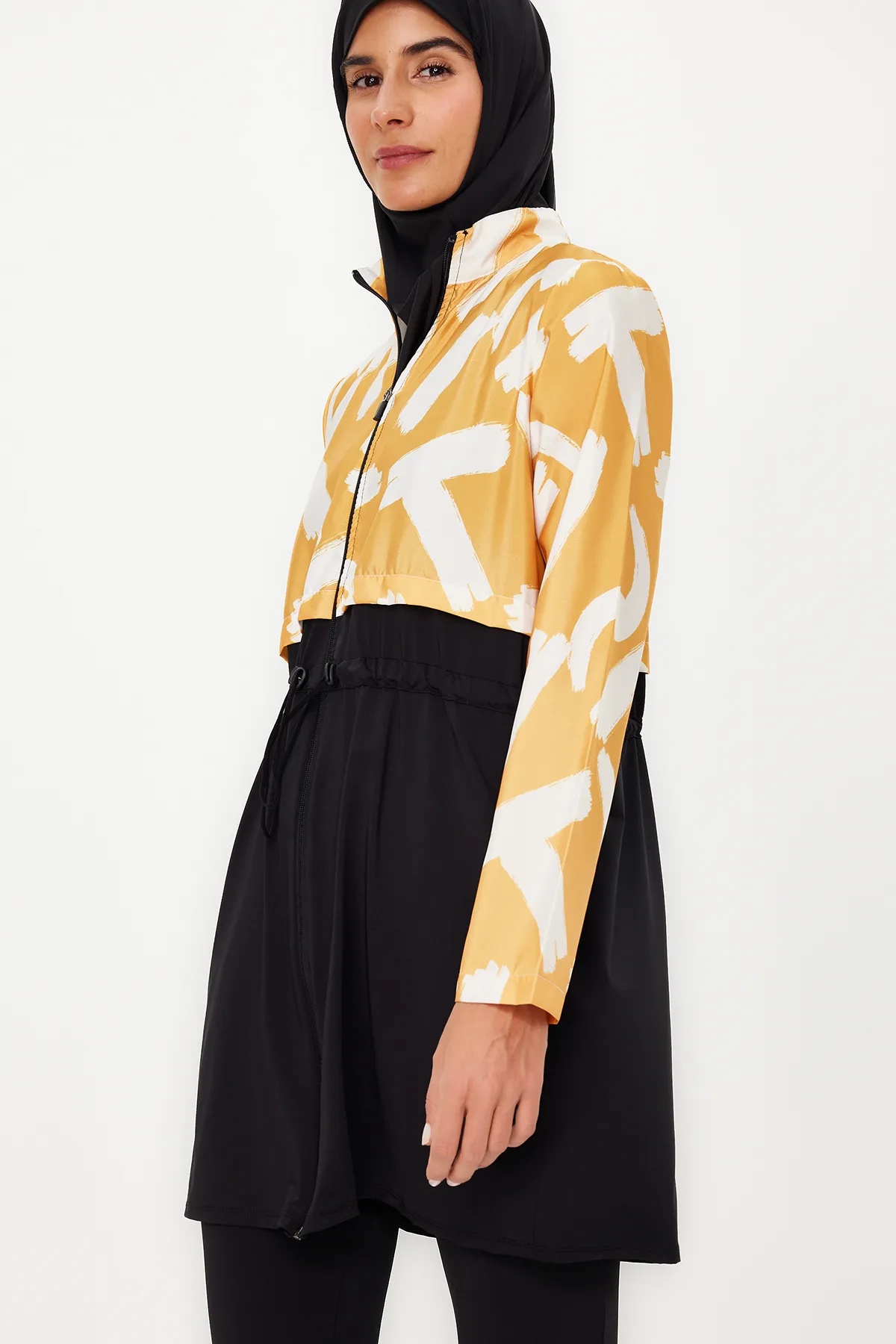 Trendyol Modest  Gelbes, vollständig bedecktes, 4-teiliges, gemustertes Badeanzug-Set TCTSS23CF00036