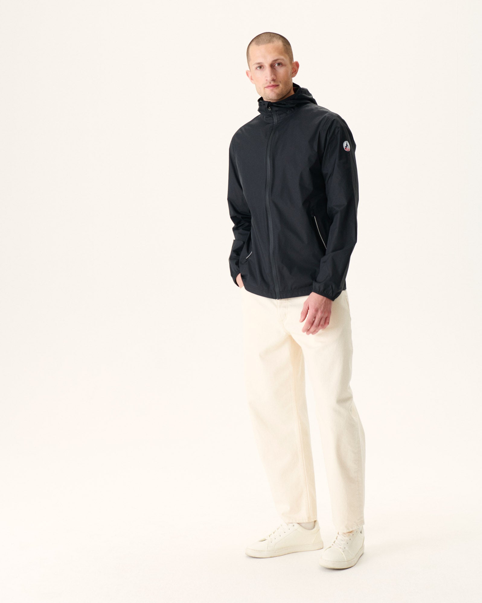 Imperméable à capuche paquetable Noir Manille