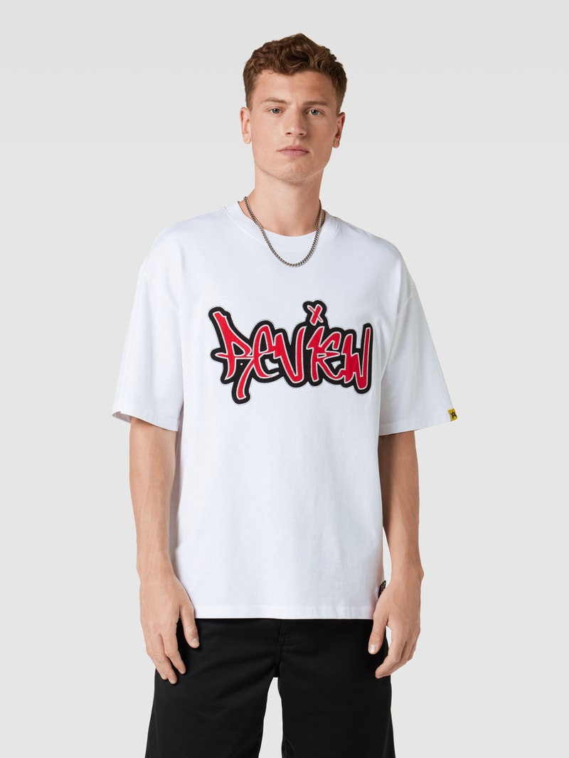 T-Shirt mit Label-Print in weiß