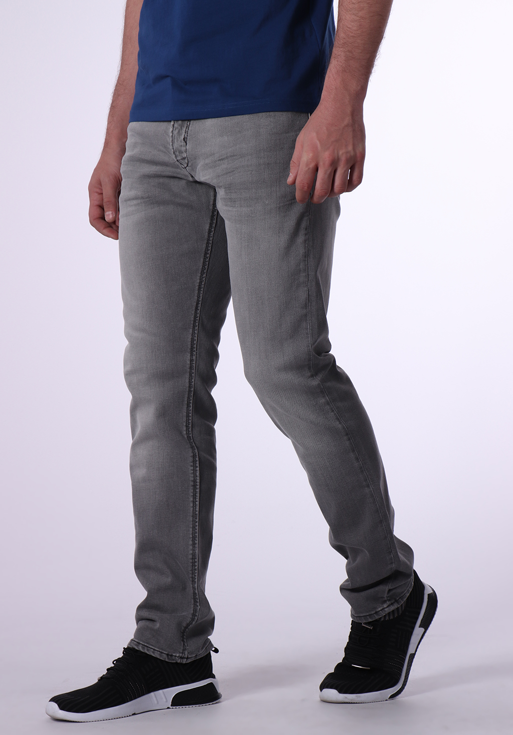BROZZ  Jean gris délavé stretch, coupe straight