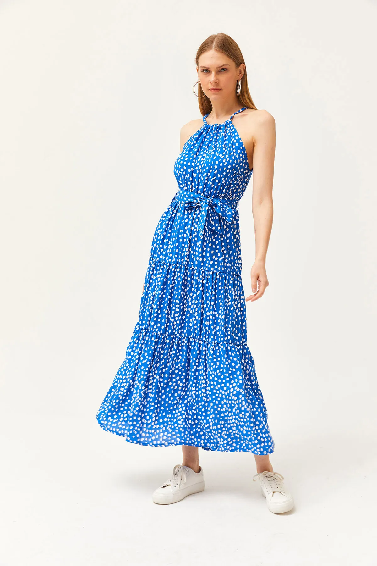 Olalook  Damen Polka Dot Saks Blau Neckholder Kleid aus gewebter Viskose mit Gürtel ELB-19001548