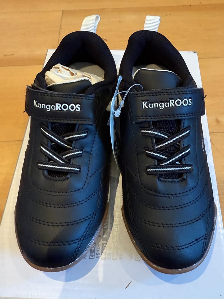 Kangaroos Sneakers 