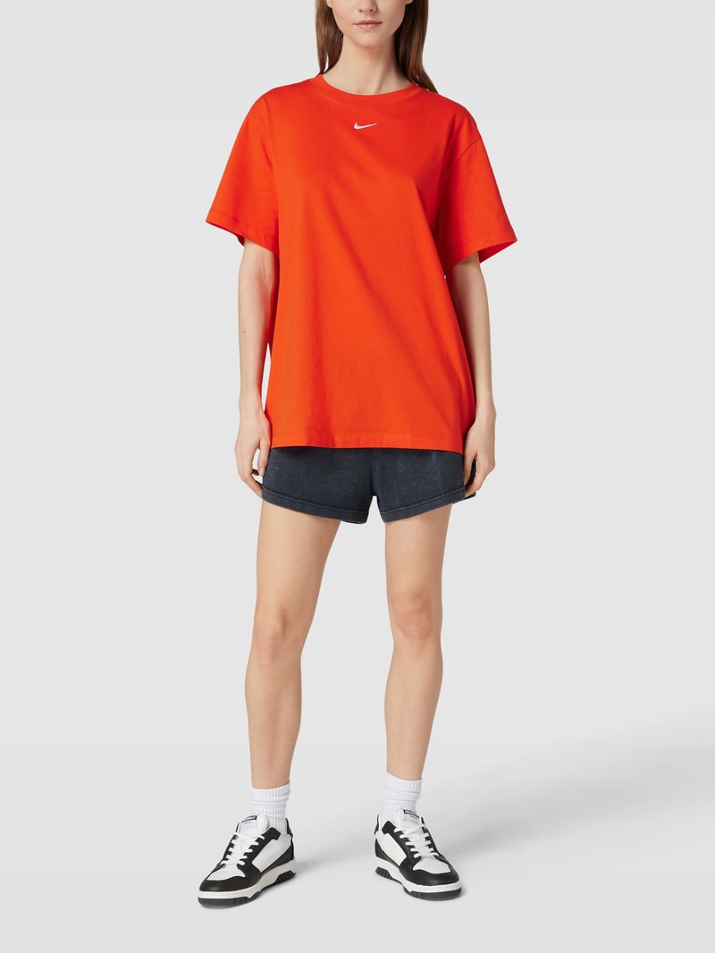 T-Shirt mit Label-Stitching in rot