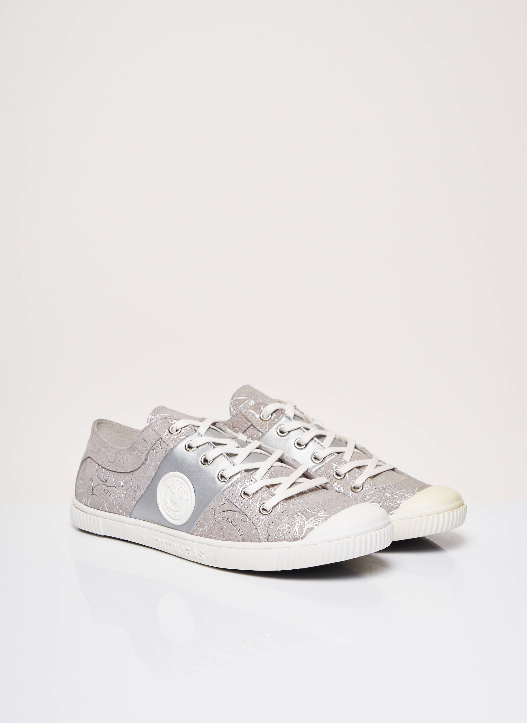 Pataugas Baskets Femme couleur gris