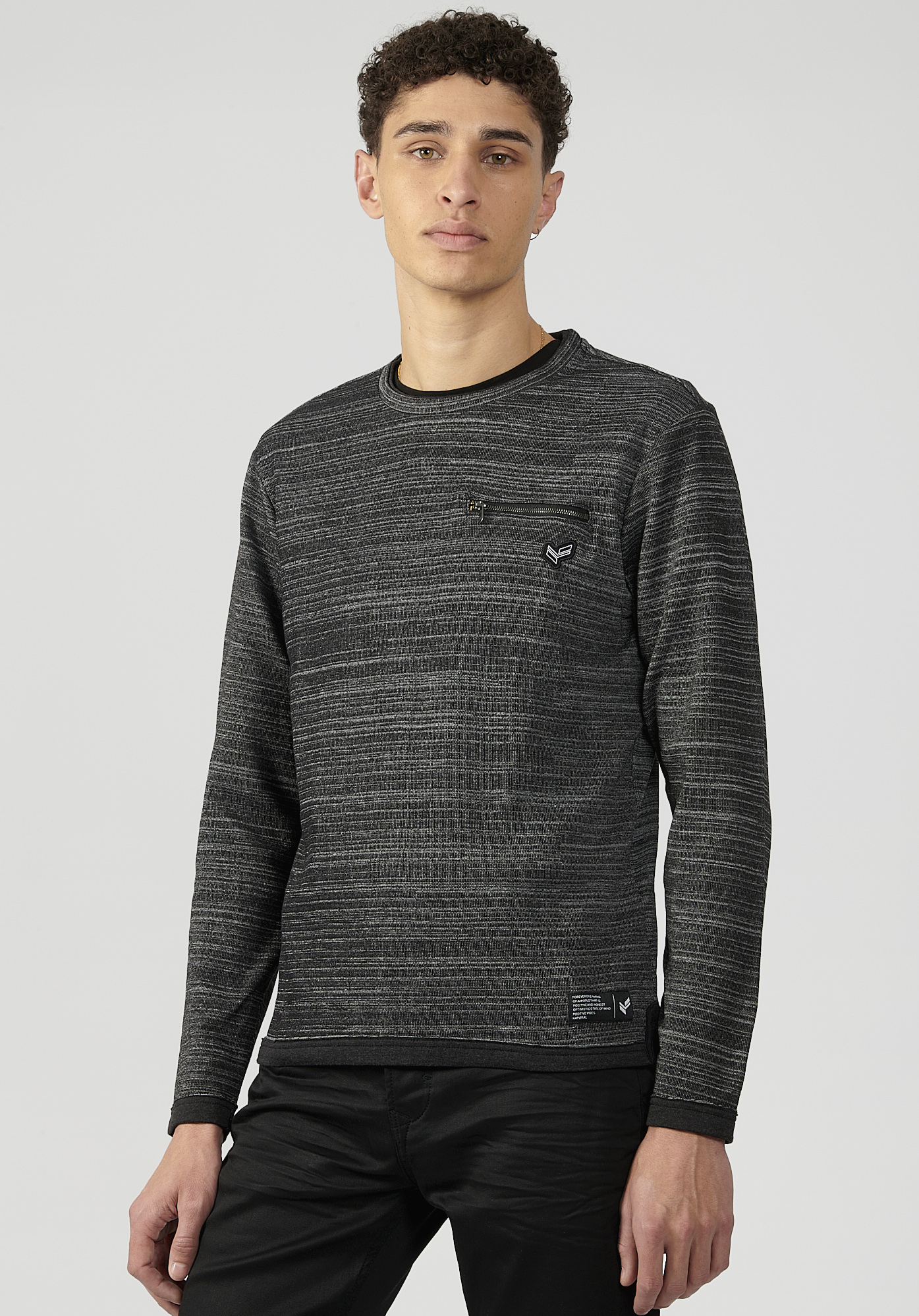 TAO    T-shirt noir homme