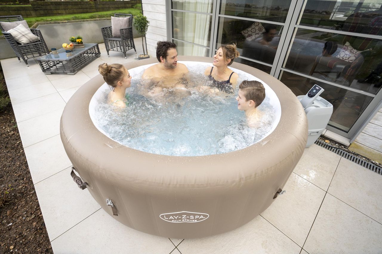Bestway LAY-Z-SPAWhirlpool Palm Springs AirJet™ Ø 196 x 71 cm, rund
