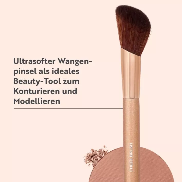 MAGIC FINISH Cheek Brush