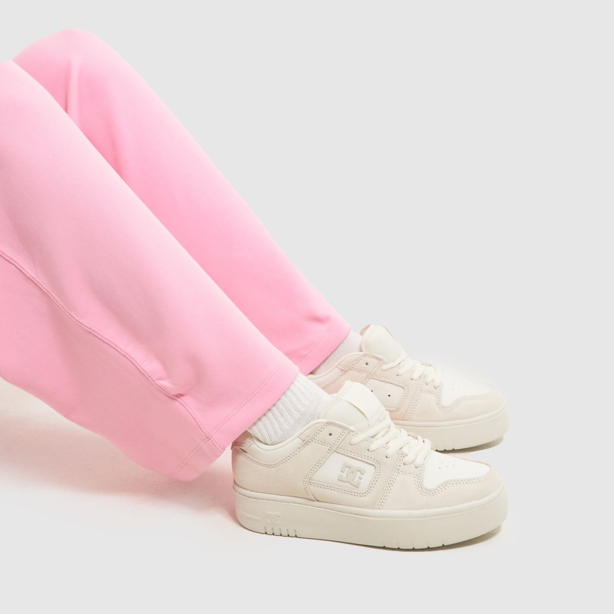 DC Manteca 4 – Vita platåsneakers