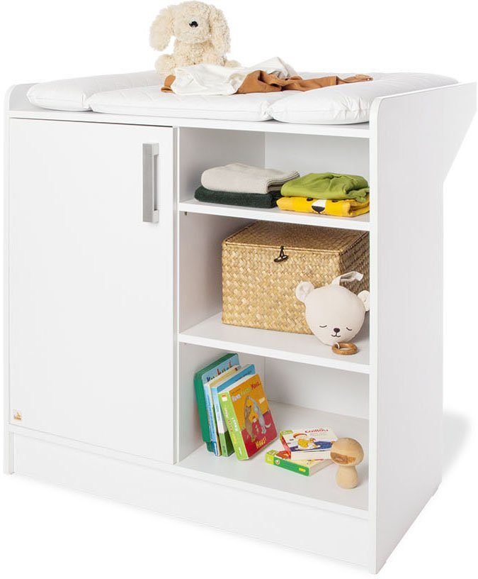 Pinolino® Babyzimmer-Komplettset Hilda & Viktoria, (Spar-Set, 3-St., Hausbett, Kleiderschrank, Wickelkommode), mit Hausbett, 2-trg. Schrank & Wickelkommode; Made in Europe
