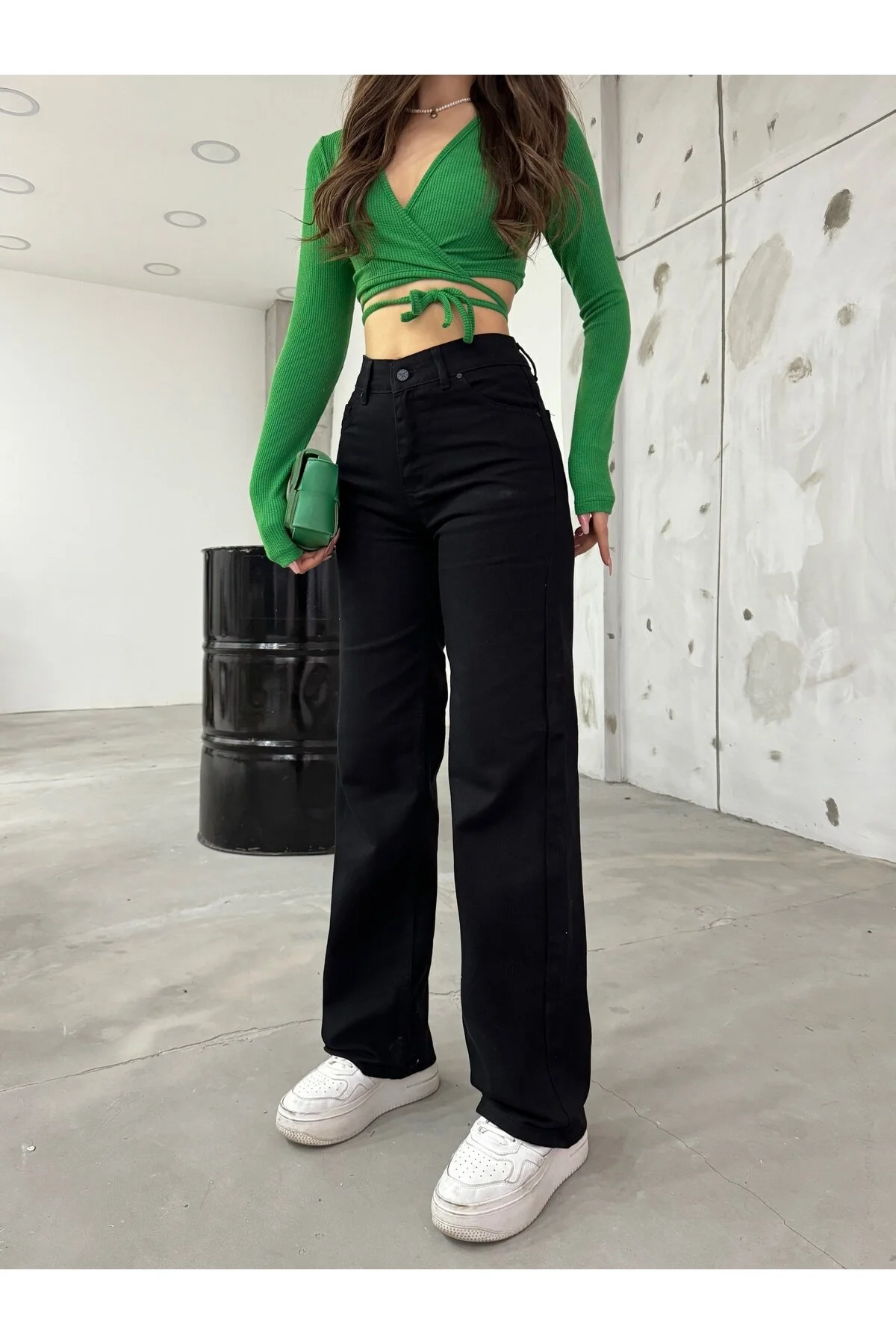 BİKELİFE  Schwarze Palazzo-Hose mit weitem Bein und hoher Taille für Damen