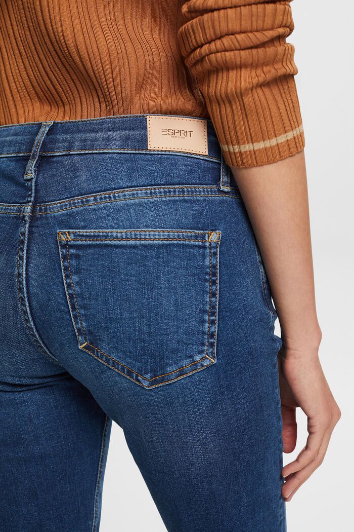Bootcut Jeans mit mittlerer Bundhöhe