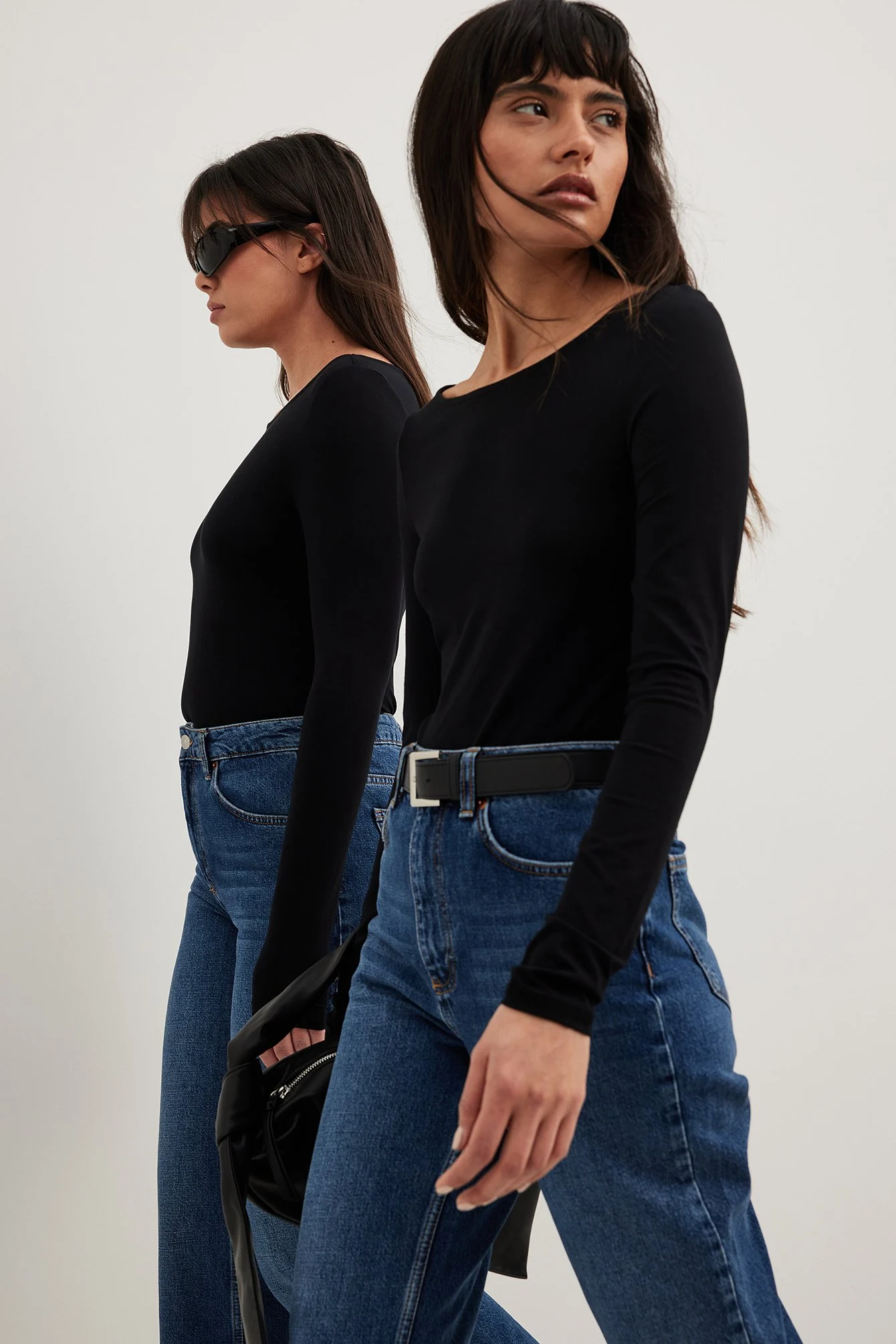 Gerade geschnittene Jeans mit hoher Taille