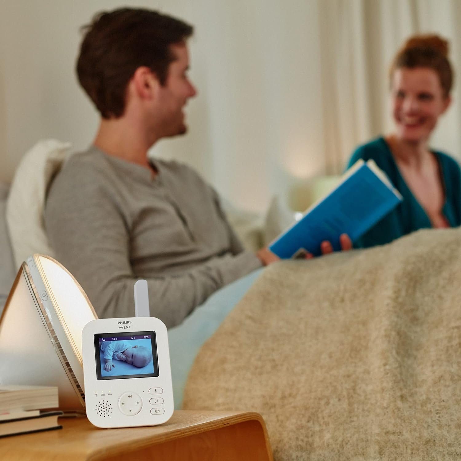 Philips Video-Babyphone Kinderkamera, Baby Kamera, Babyphone, FHSS-Technologie, Eco-Mode, Nachtsicht,300m Reichweite,Strahlungsarm, Audio-Überwachung, Mikrofon, Babykamera mit Monitor, Video Kamera, Halterung, Philips Avent, Babyphone mit kamera, Cam