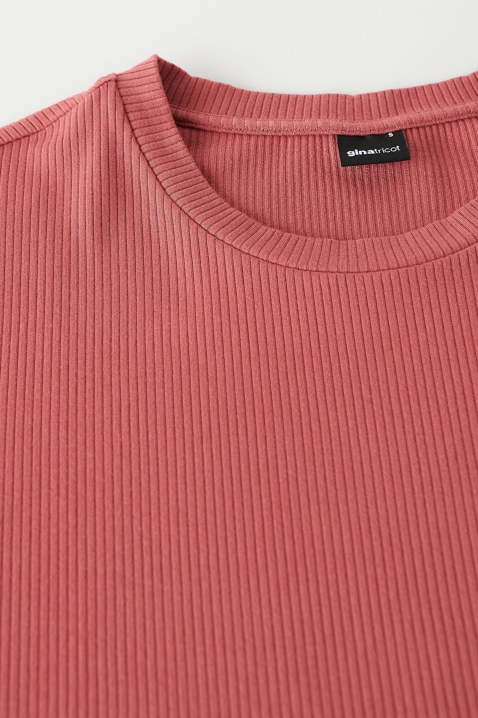 Millie tee