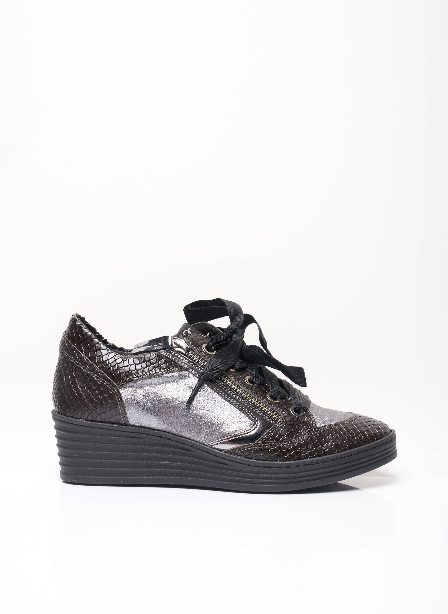 Dl Sport Baskets Femme couleur gris