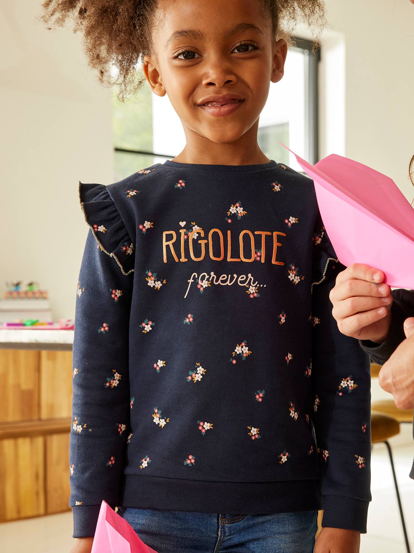 Sweat à volants fille détails fantaisie beige imprimé