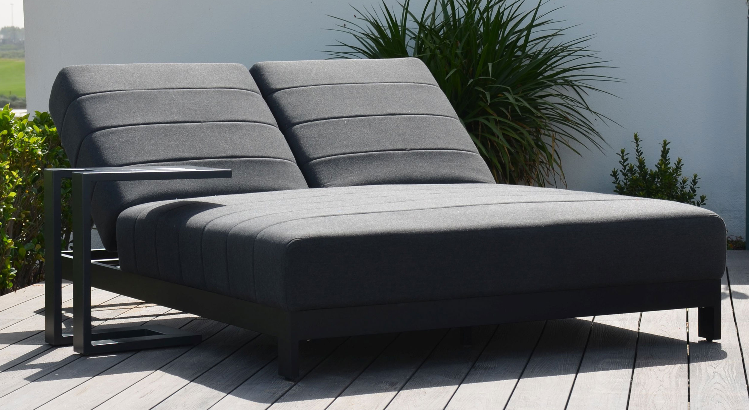 OUTDOORSonnenliege 2-er Sunbrella