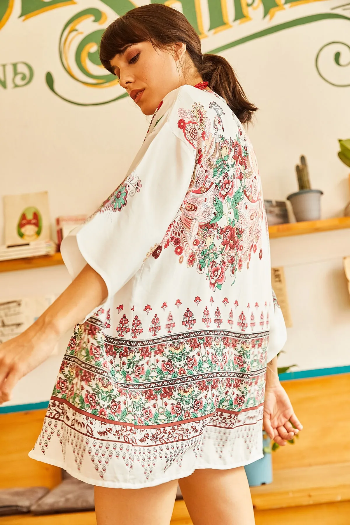 Olalook  Ecrufarbener Damenrock Watery Kimono KMN-00000016
