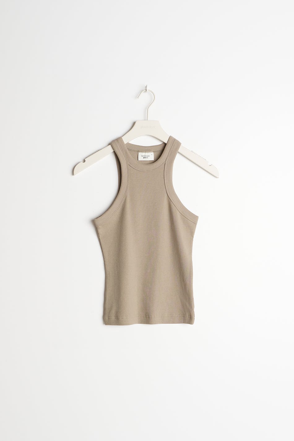 Basic rib tank