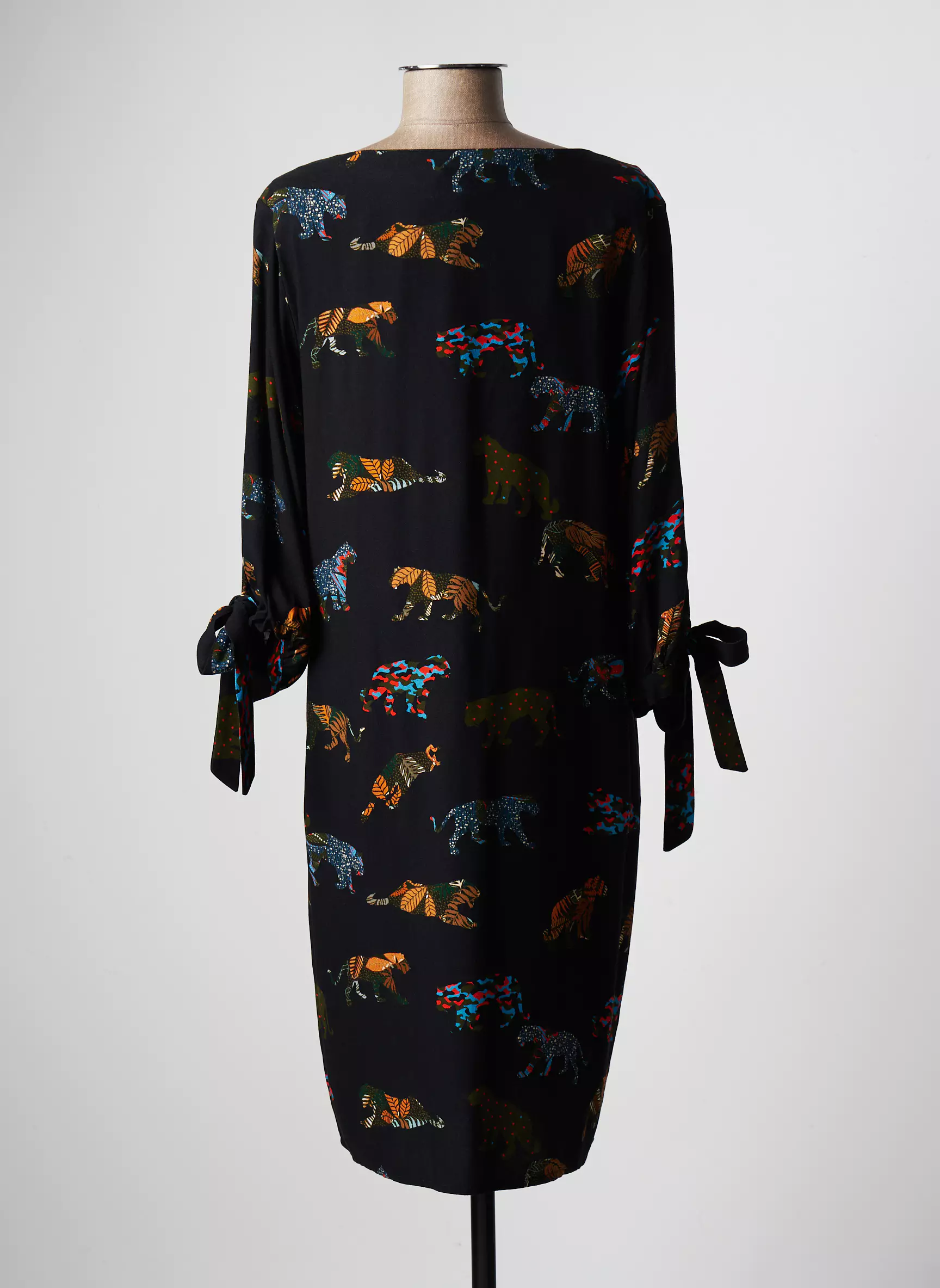Geisha Robes Mi Longues Femme couleur noir