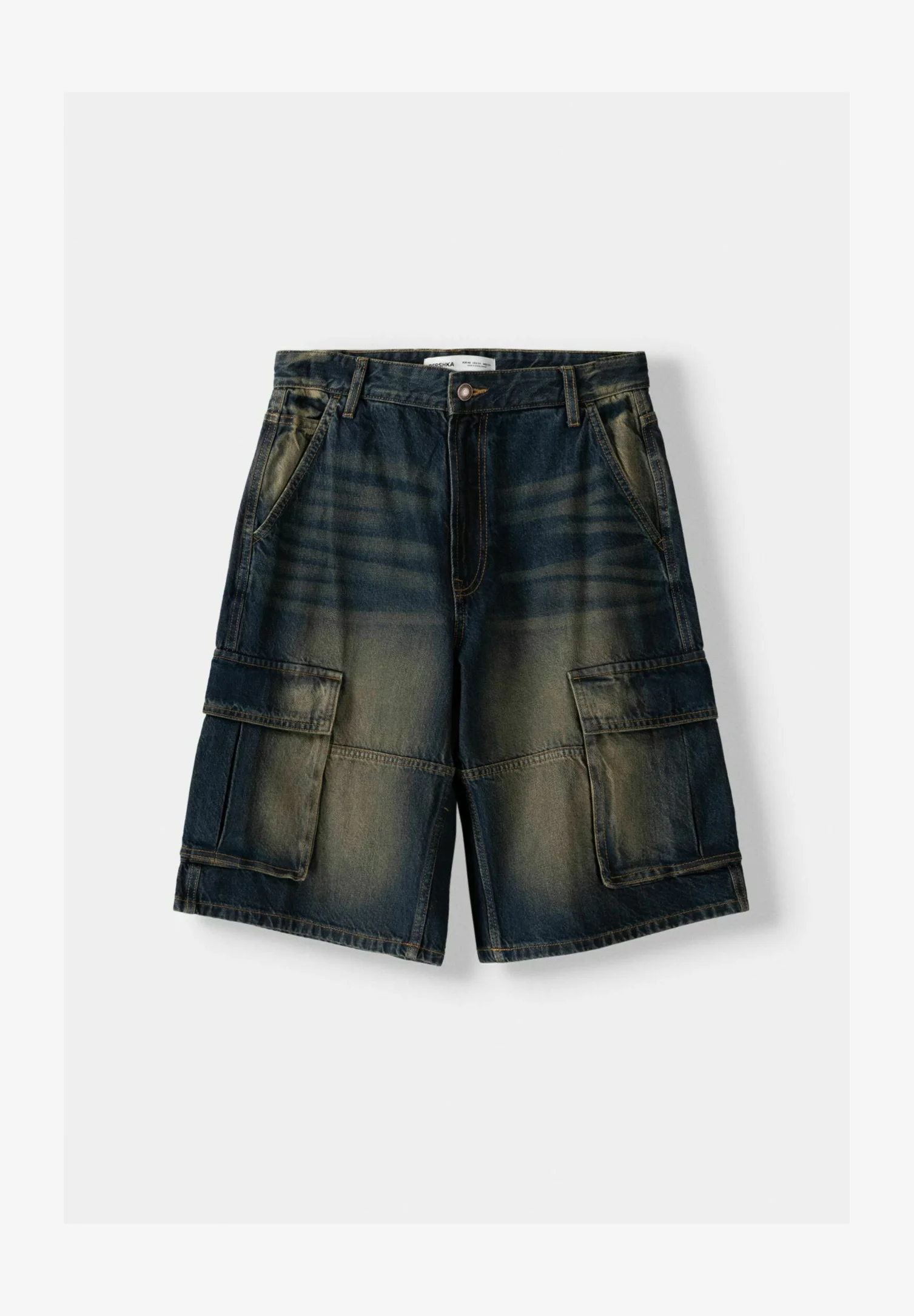 Bershka BAGGY - BERMUDA - Shorts vaqueros