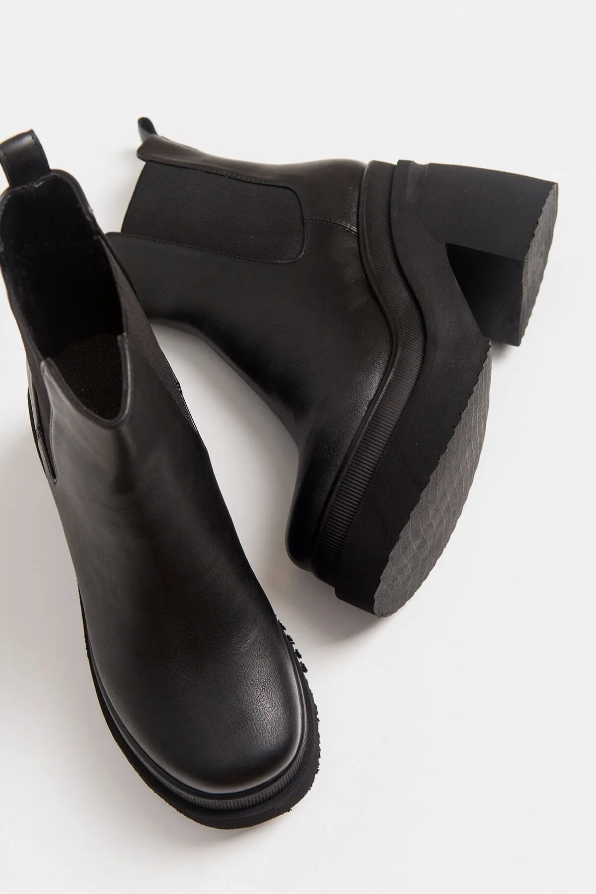 LuviShoes  Emma Black Skin Damenstiefel