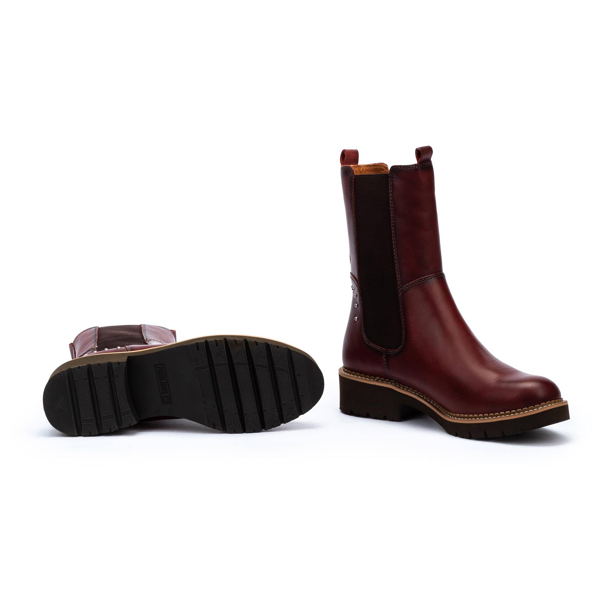 Damskie skórzane buty Pikolinos Vicar - CLAY