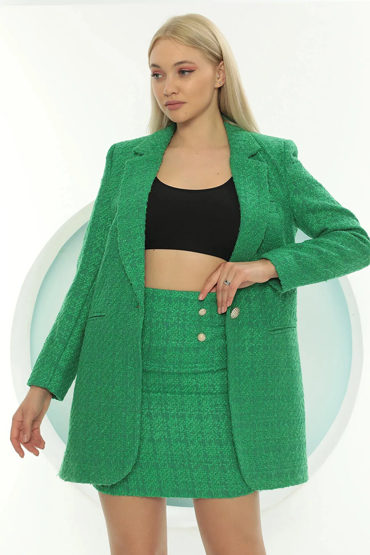 Laluvia  Grün gefüttertes Tweed-Jackenrock-Set
