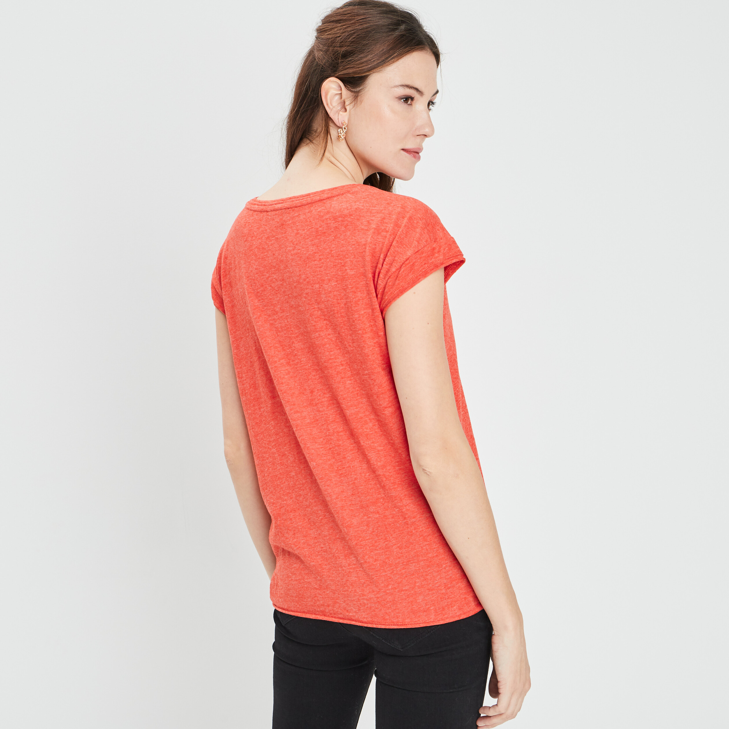 T-shirt col v poche poitrine Creeks rouge femme | La Halle