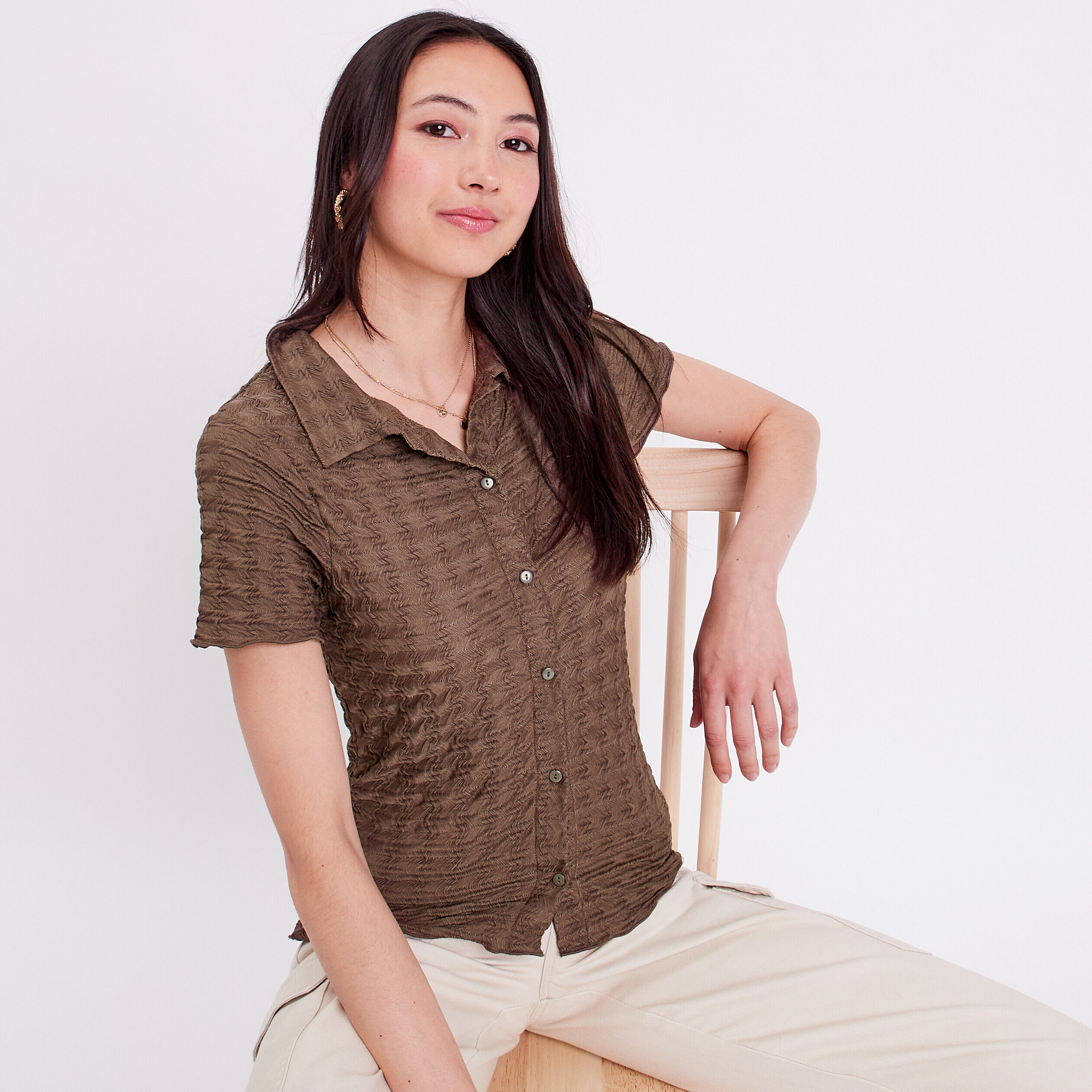 Blouse manches courtes gaufré taupe femme | Cache Cache