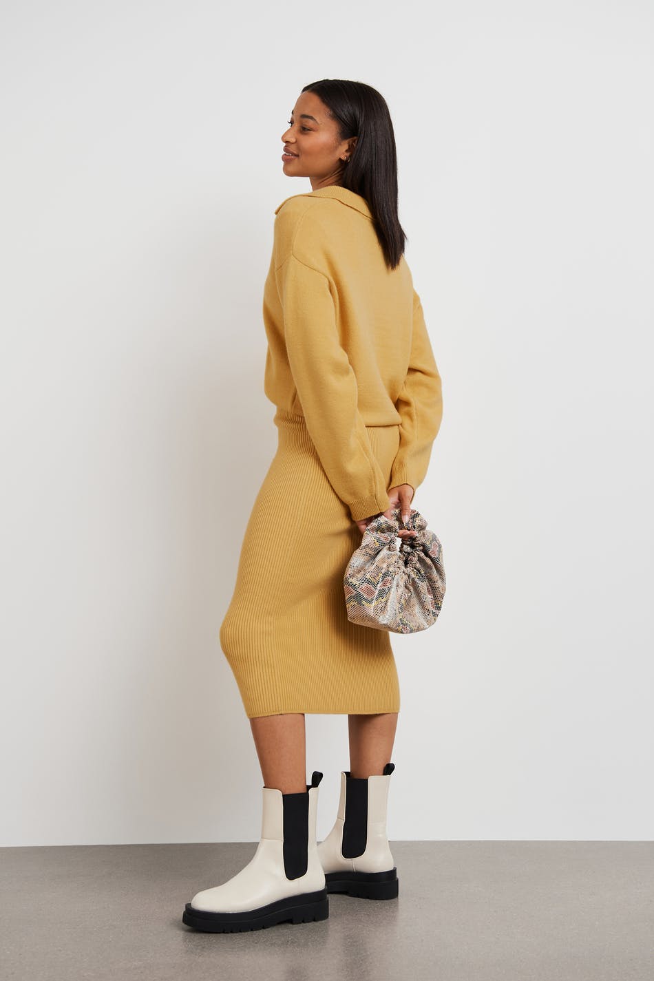 Freya knitted skirt