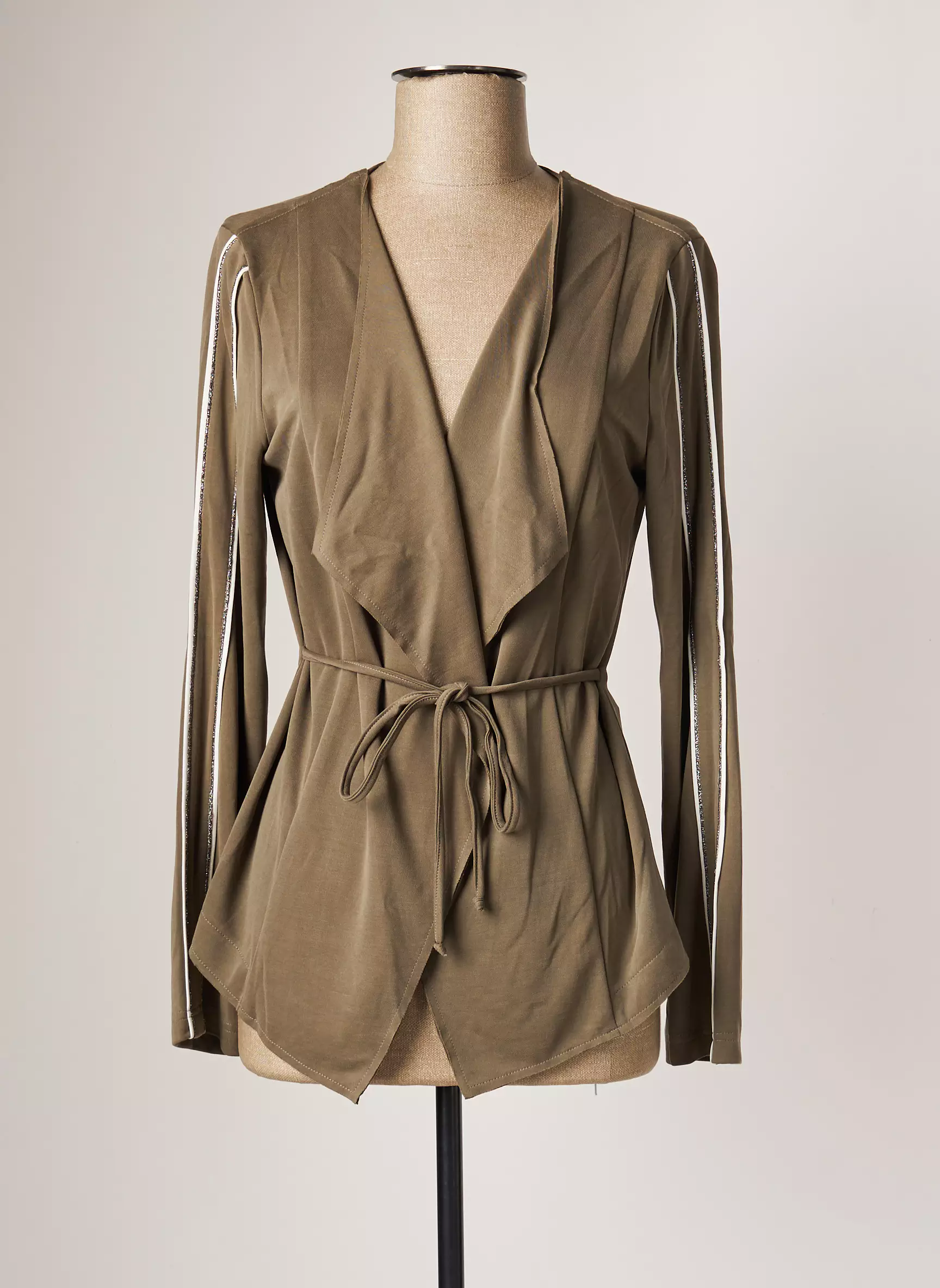Just White Cardigans Femme couleur vert