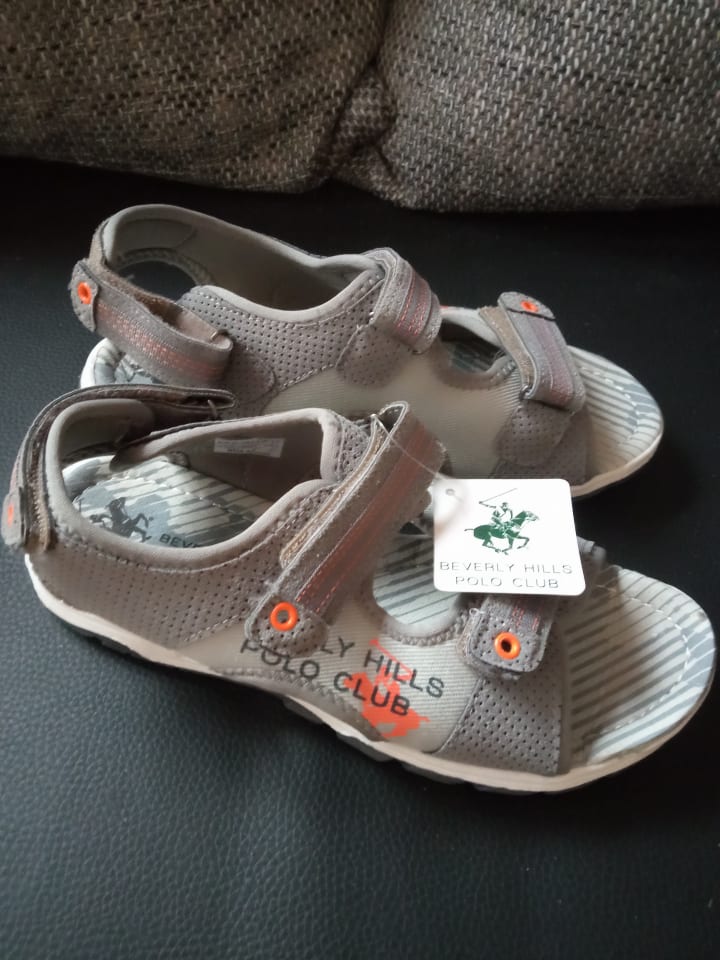 Beverly Hills Polo Club Sandalen in Grau Neu! günstig kaufen 37