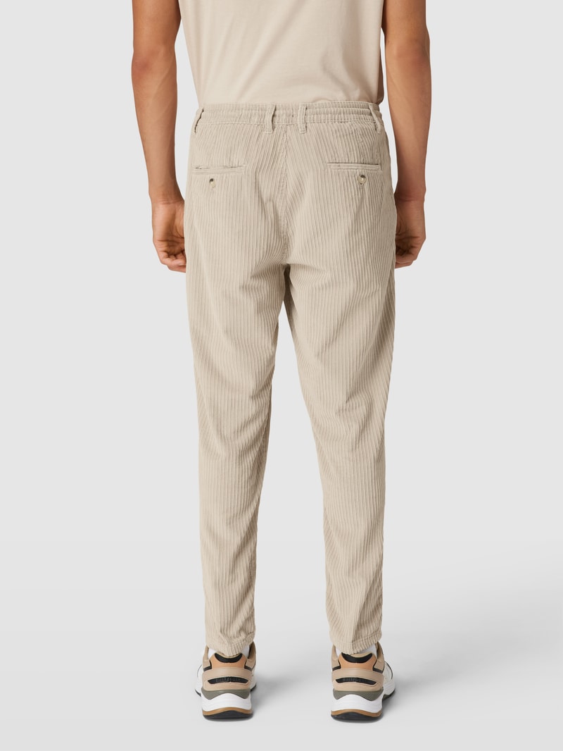Cordhose aus reiner Baumwolle in ecru