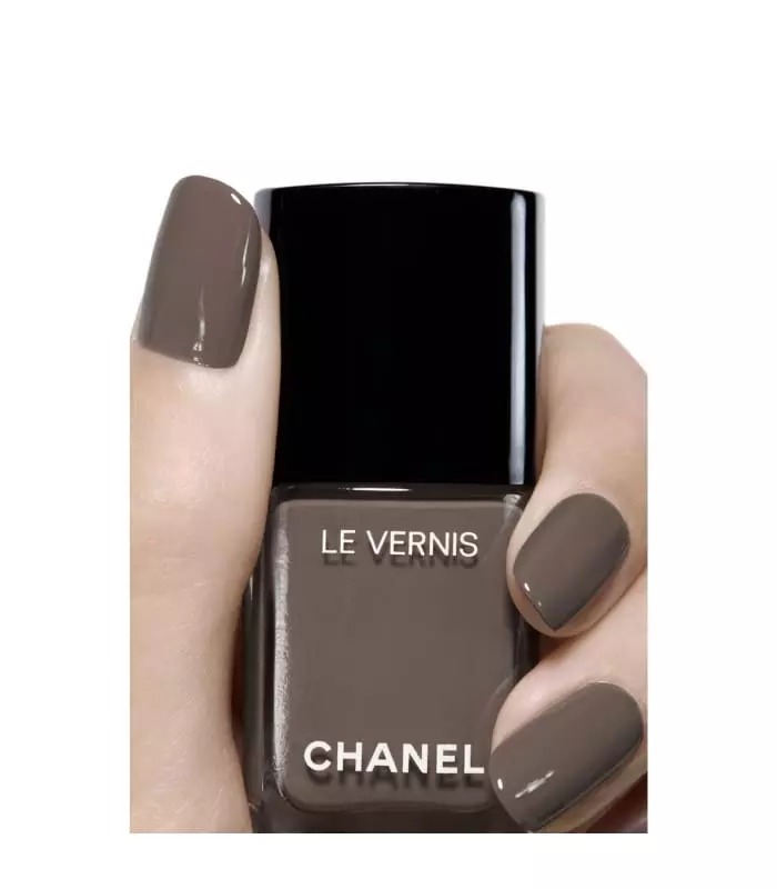 LE VERNIS Couleur Et Brillance Longue Tenue
