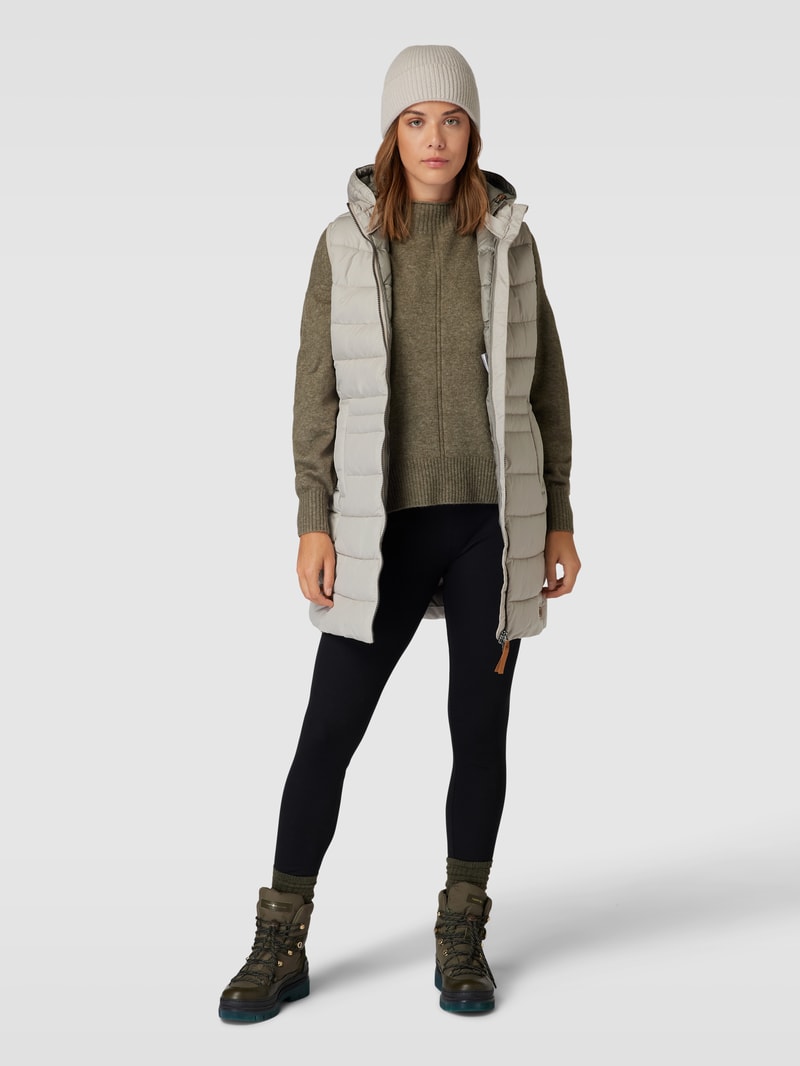 Steppweste mit Label-Patch in beige