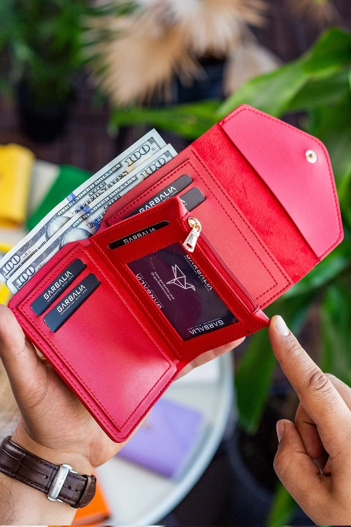Garbalia  Columbia Mini-Damenbrieftasche aus veganem Leder in Rot mit Münzfach und losem Kartenhalter