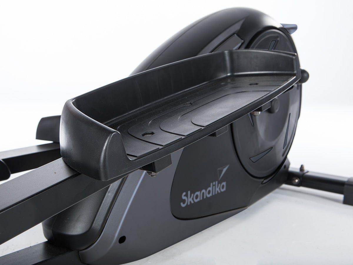 Skandika Crosstrainer Adrett Ellipsentrainer Heimtrainer (Bluetooth, App kompatibel, Halterung für Tablet oder Smartphone), Design Hometrainer mit Bluetooth