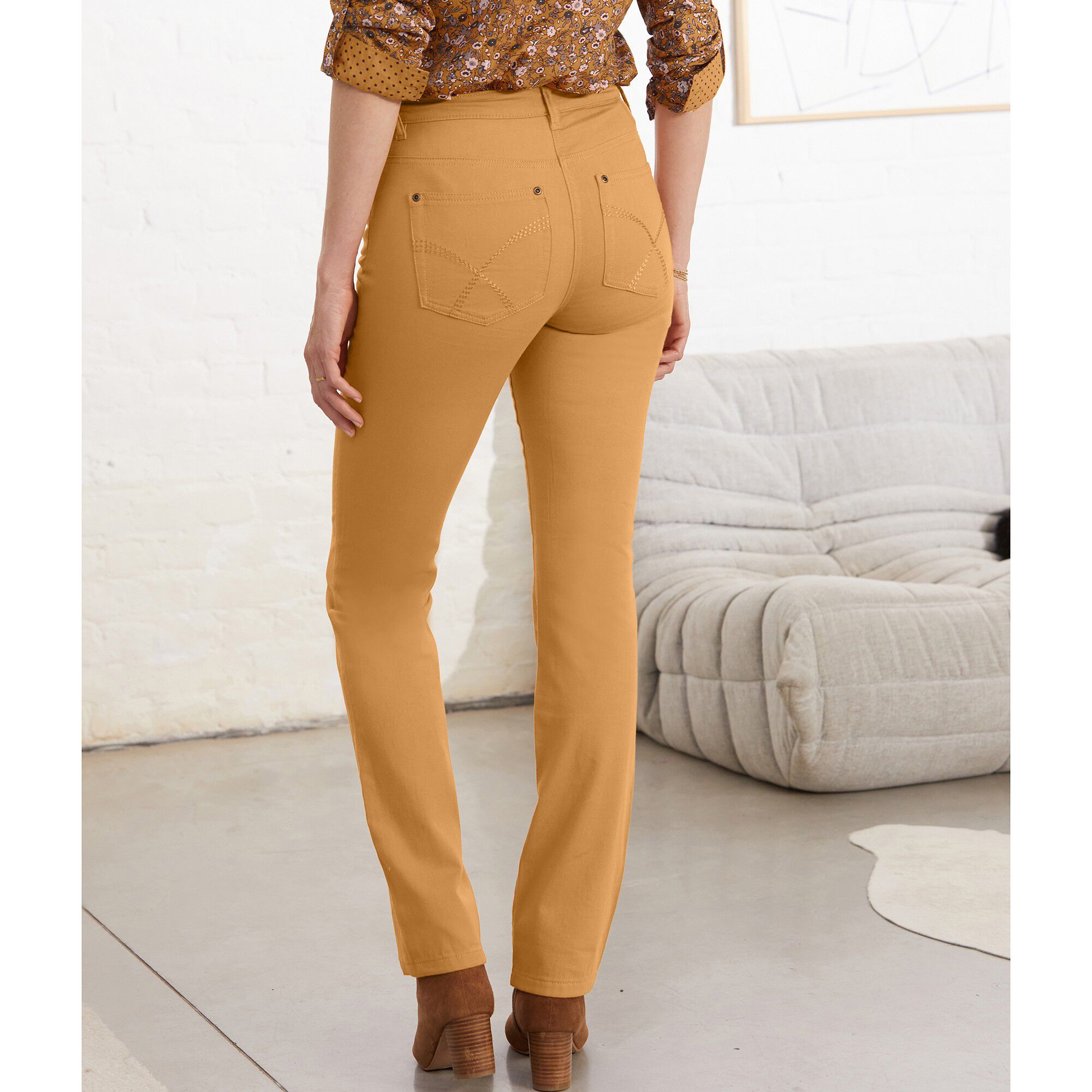 Pantalon sculptant coupe 5 poches