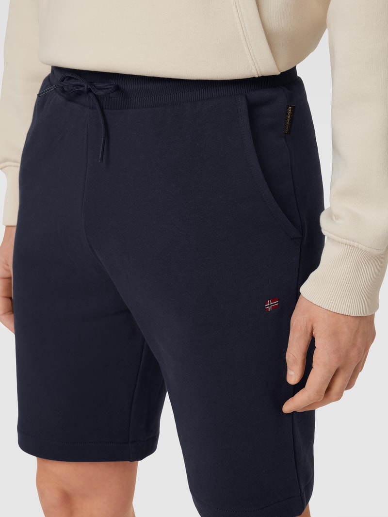 Sweatshorts mit Logo-Stitching in marineblau