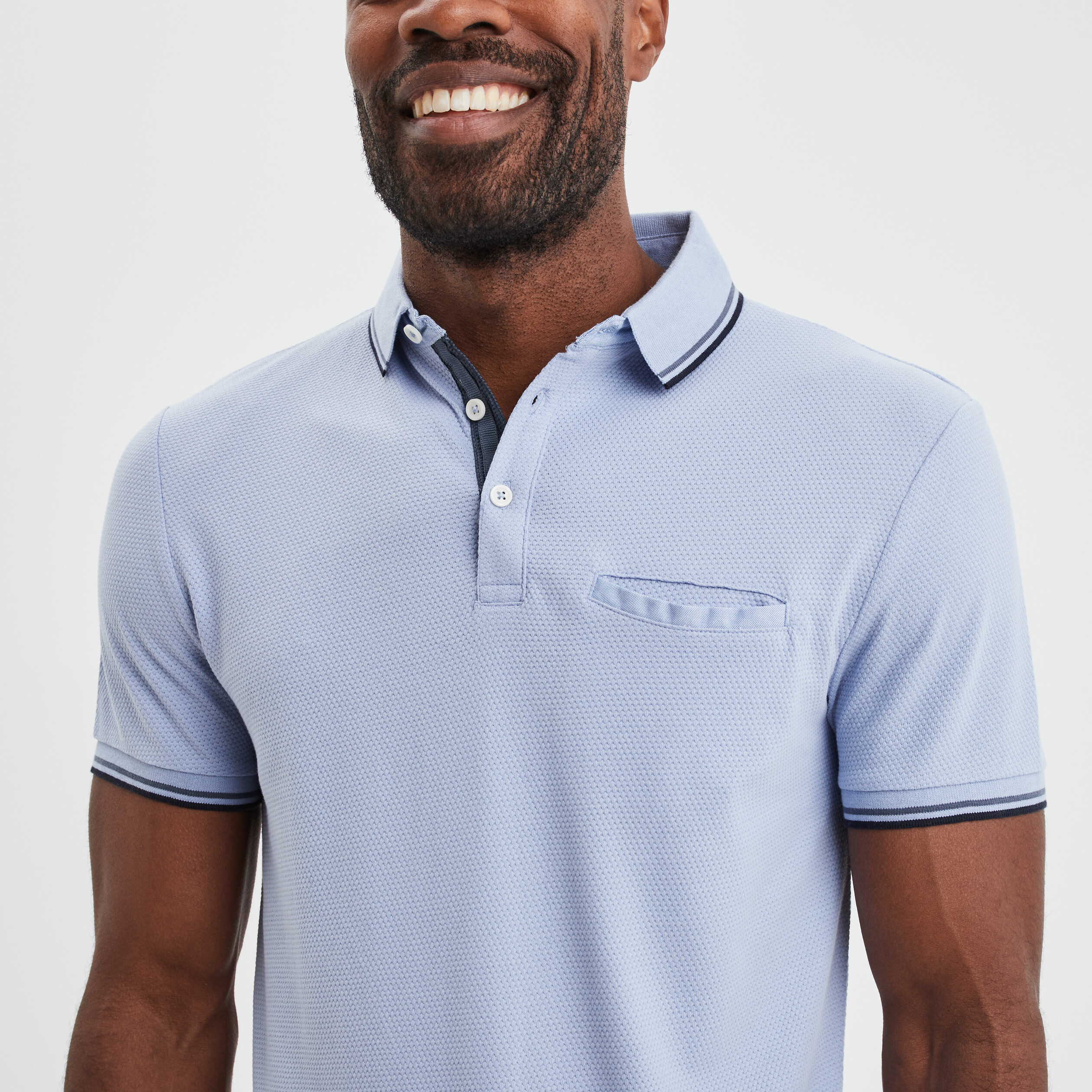 Polo manches courtes 1 poche coton bleu ciel homme | La Halle
