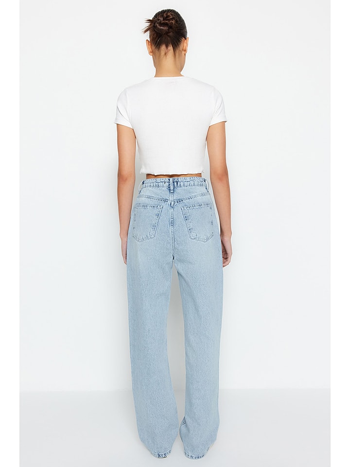 trendyol Jeans - Mom fit - in Hellblau günstig kaufen