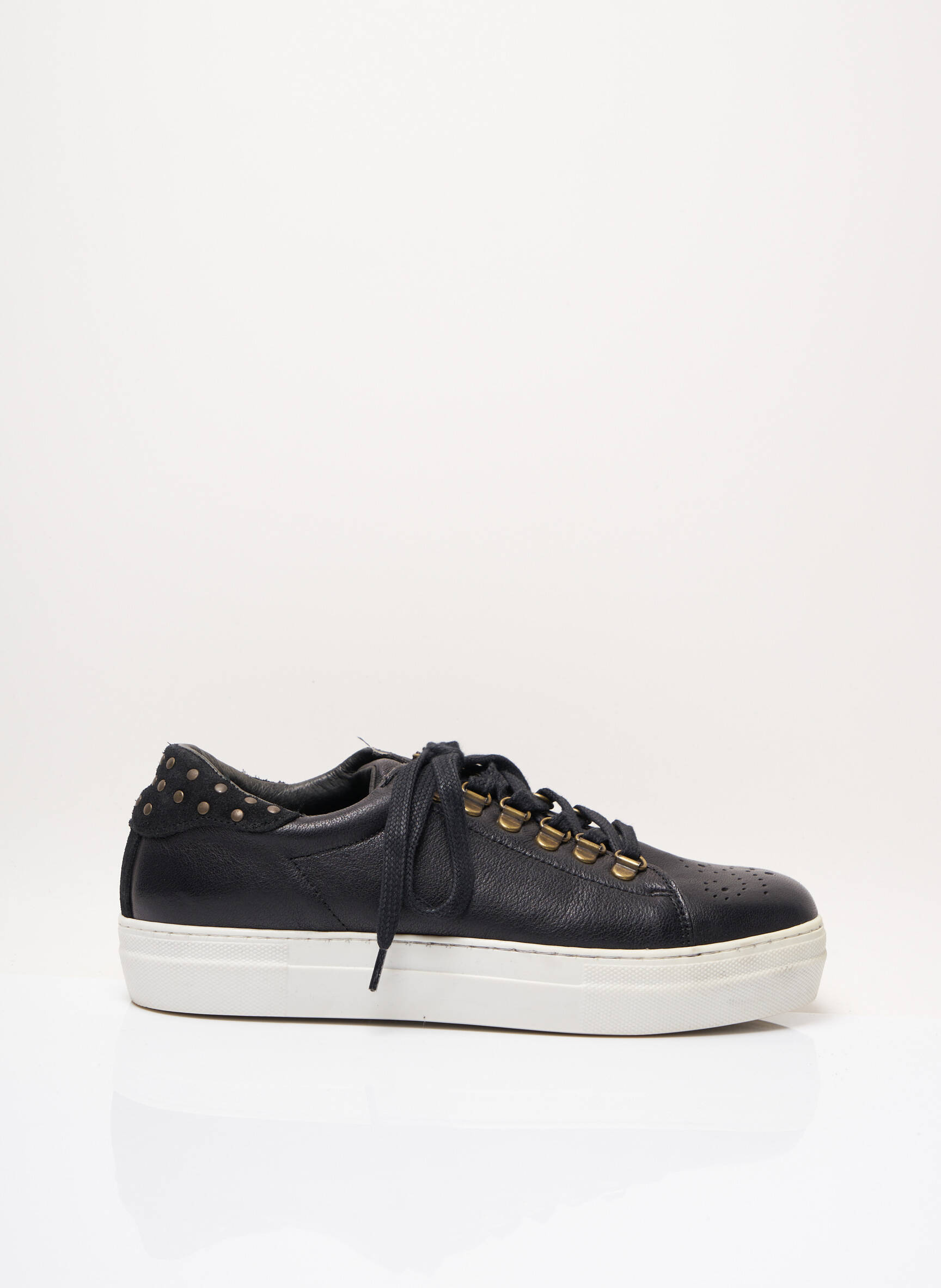 Catherine Parra Baskets Femme couleur noir