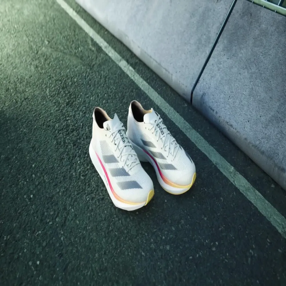 adidas Adizero Takumi Sen 10 IG8208 / weiss