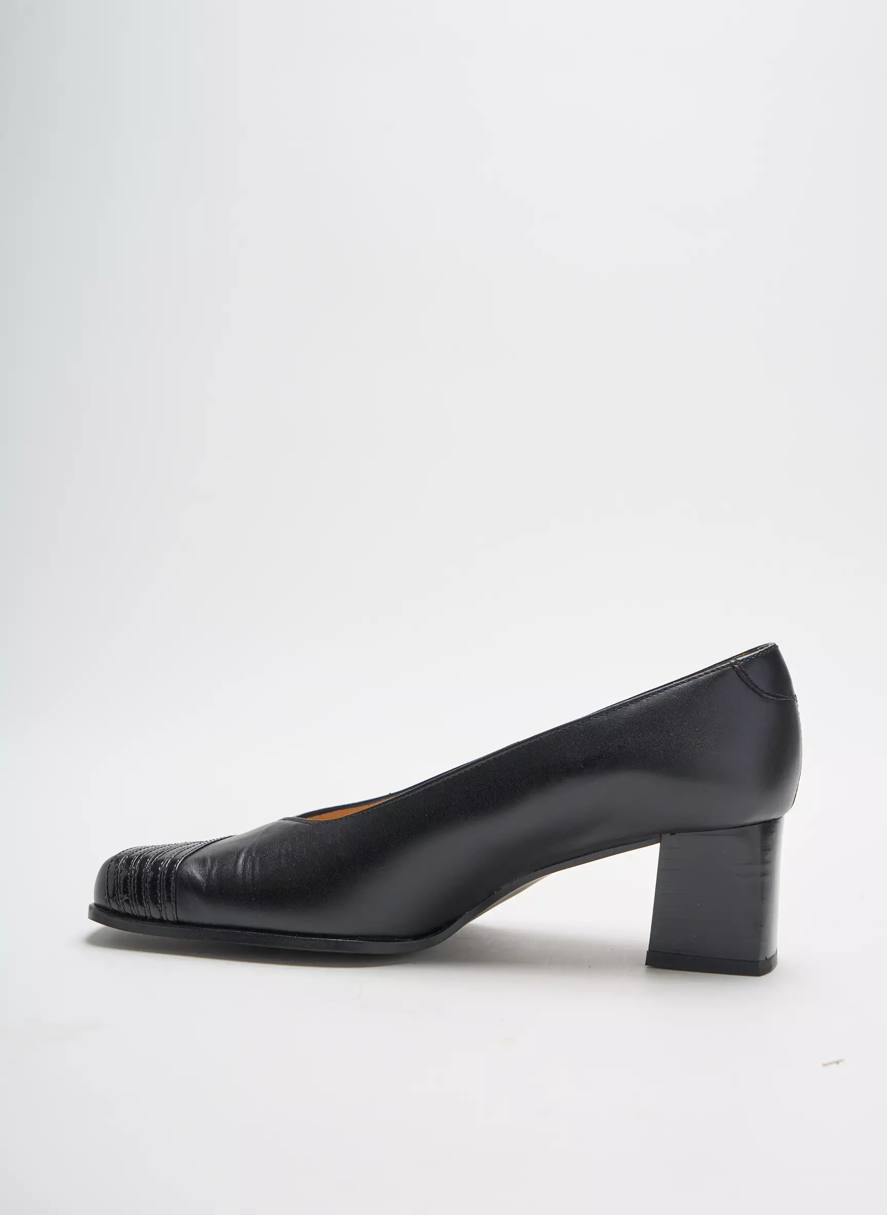 Geo Reino Escarpins Femme couleur noir